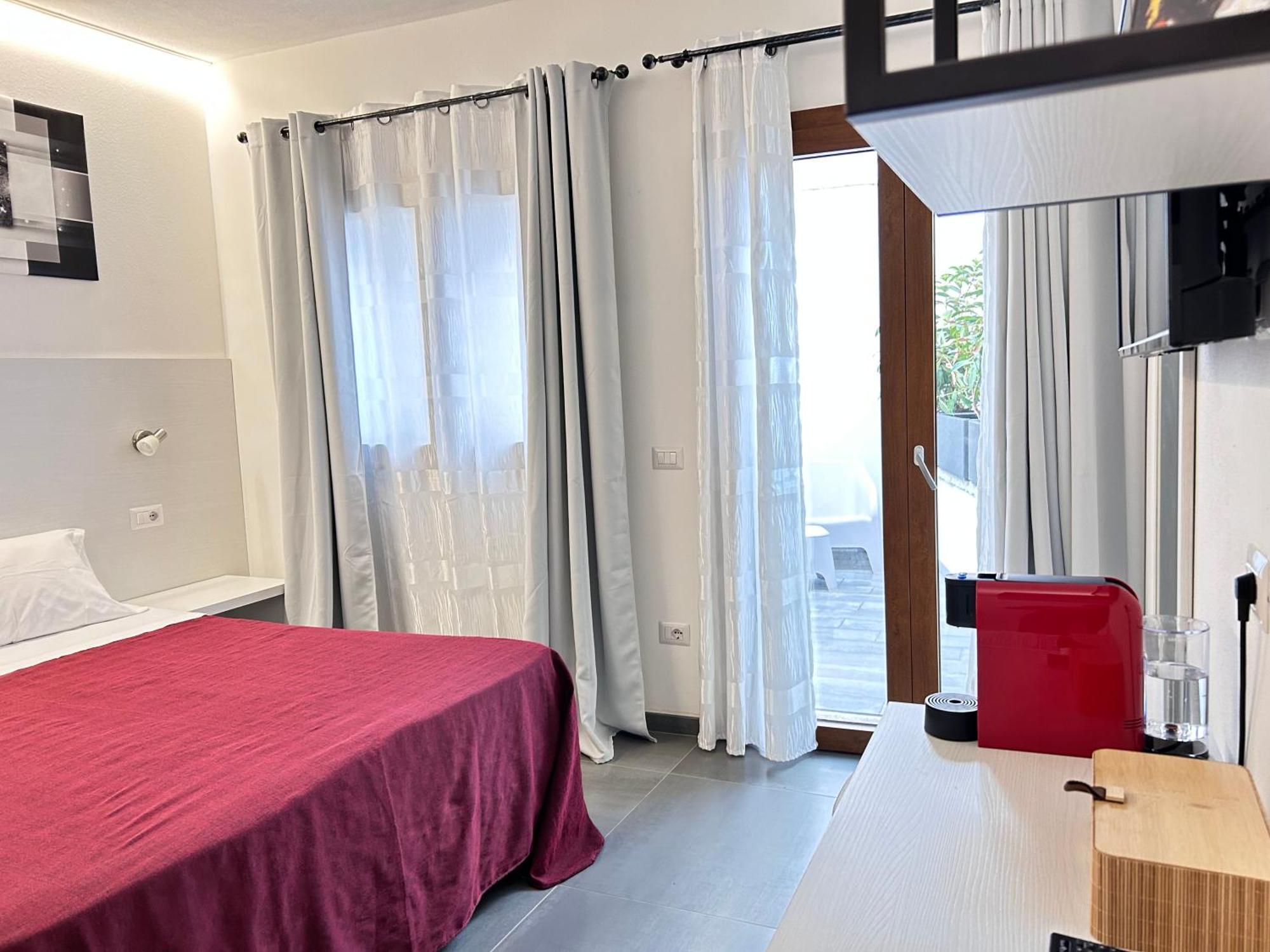 Longevity Hotel Tortolì Extérieur photo